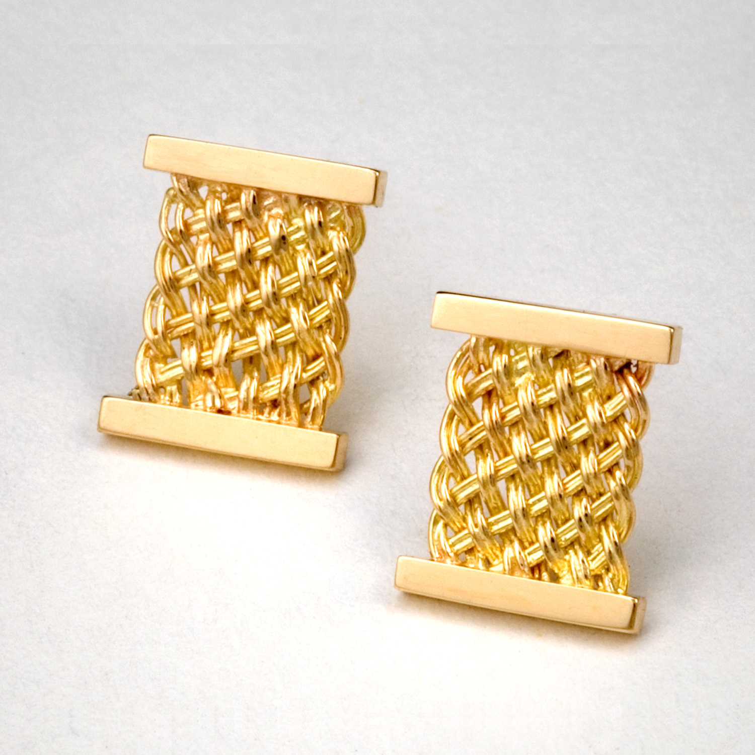 Bar Island Square Earrings in 18k yellow gold by Tamberlaine